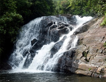 Duli Ella Waterfall